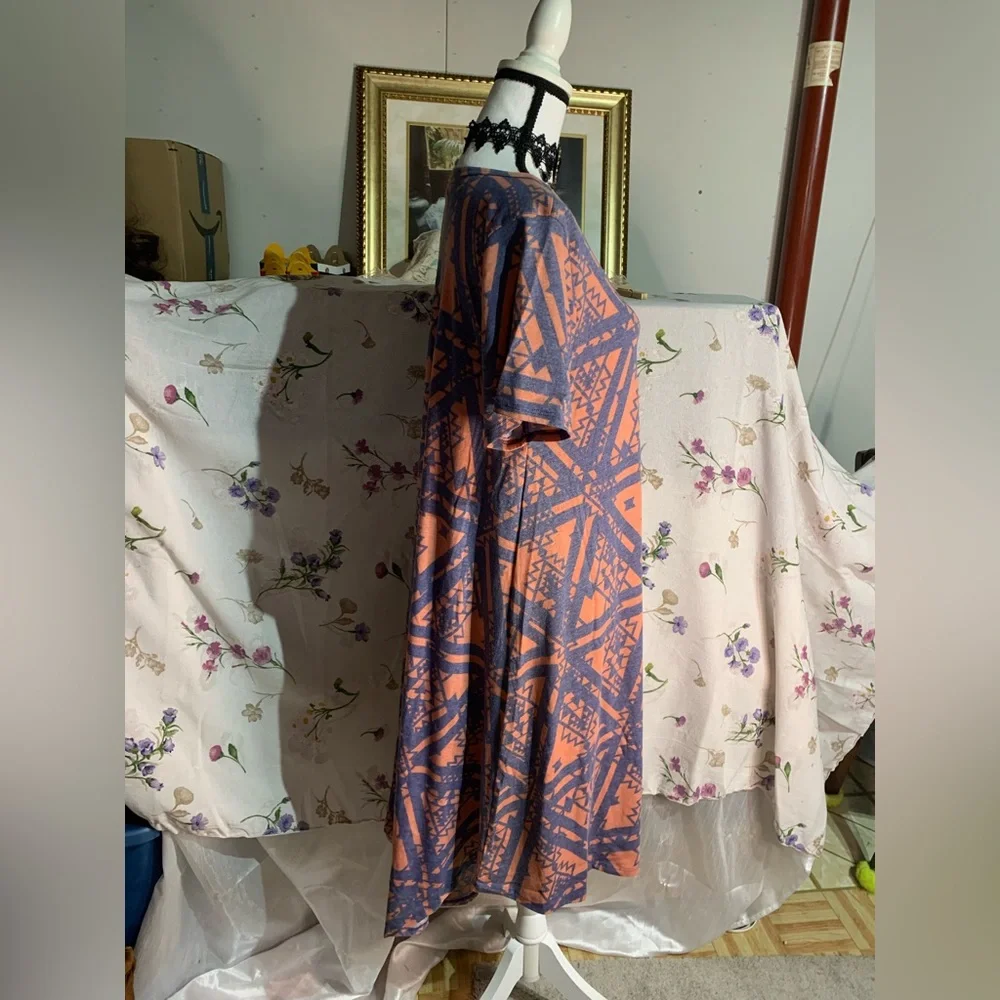 ❌SOLD〽️Lularoe Carly Heathered Coral Blue Aztec Print Dress - Picture 3 of 9